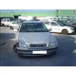 VOLVO S40 BERLINA '1995 2.0 16V GRIS