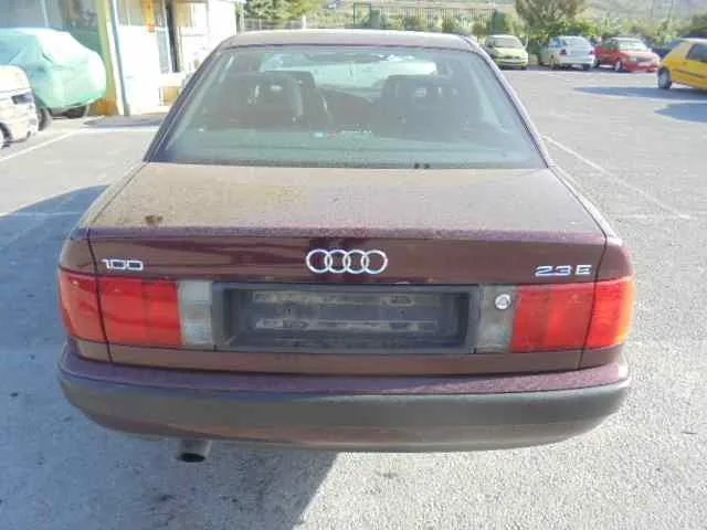 AUDI 100 BERLINA (C4) '1994 BASICO GRANATE