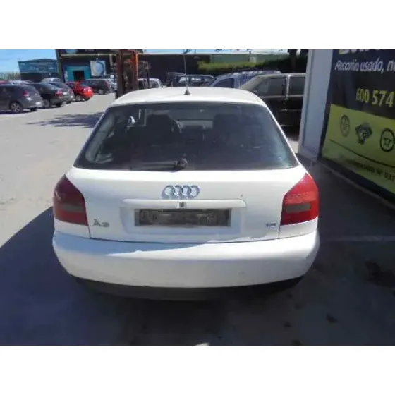 AUDI A3 (8L) '1997 1.8 AMBIENTE BLANCO