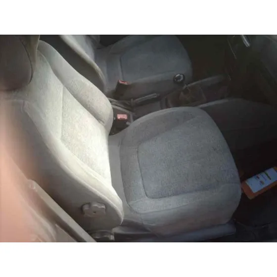 DAEWOO NUBIRA BERLINA '1997 1.6 CAT GRIS