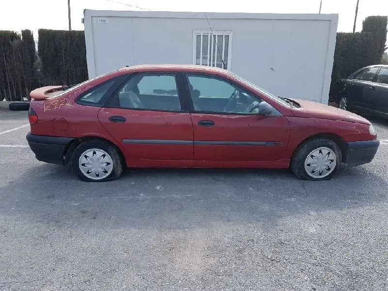 RENAULT LAGUNA (B56) '1994 2.0 RT (B56C/H/L) ROJO