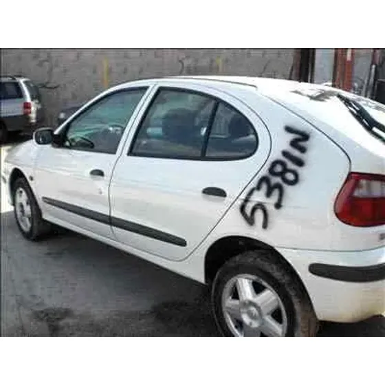 RENAULT MEGANE I FASE 2 BERLINA (BA0) '1999 1.9 DTI DIESEL CAT BLANCO