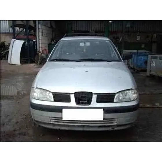 SEAT CORDOBA VARIO (6K5) '1999 SIGNO GRIS