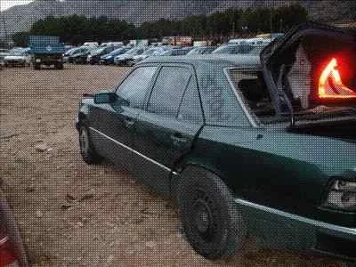 MERCEDES-BENZ CLASE E (W124) BERLINA MERCEDES CLASE E (W124) BERLINA '1989 3.0 DIESEL VERDE 1984