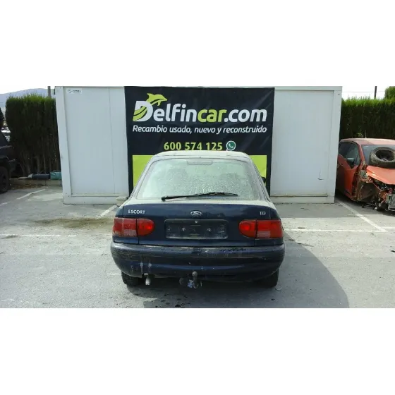 FORD ESCORT BERL./TURNIER '1998 BASICO BERLINA AZUL