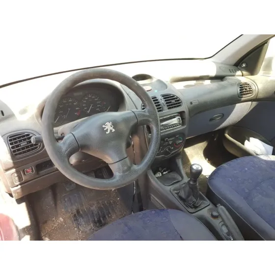 PEUGEOT 206 BERLINA '1999 XR GRANATE