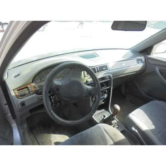 MG ROVER SERIE 400 (RT) '1997 414 I (5-PTAS.) GRIS