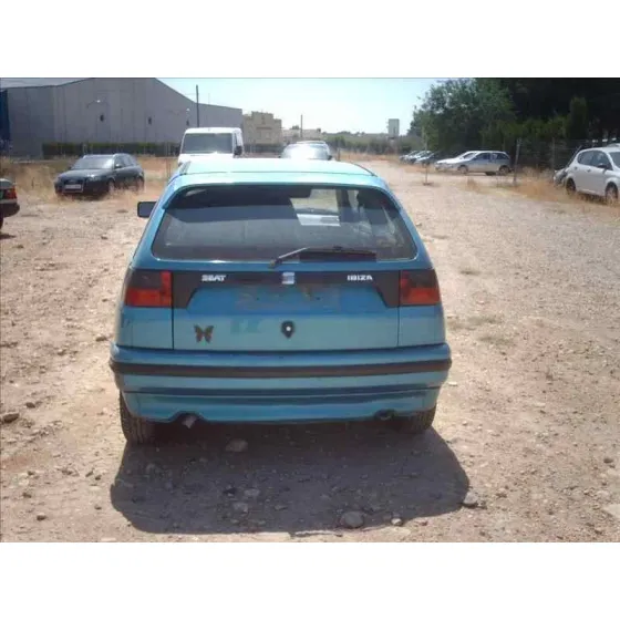 SEAT IBIZA (6K) '1996 BASICO AZUL