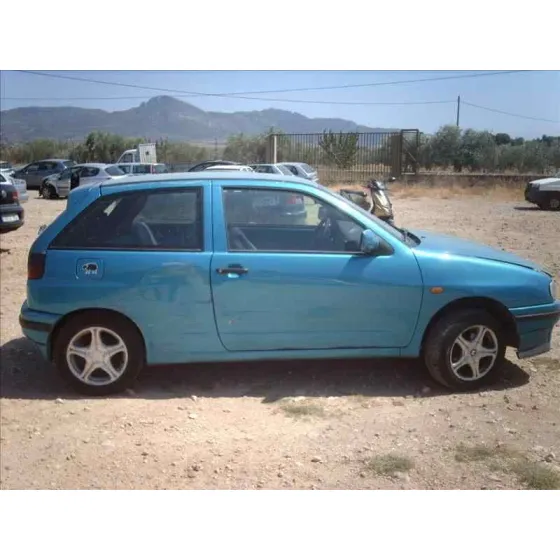 SEAT IBIZA (6K) '1996 BASICO AZUL