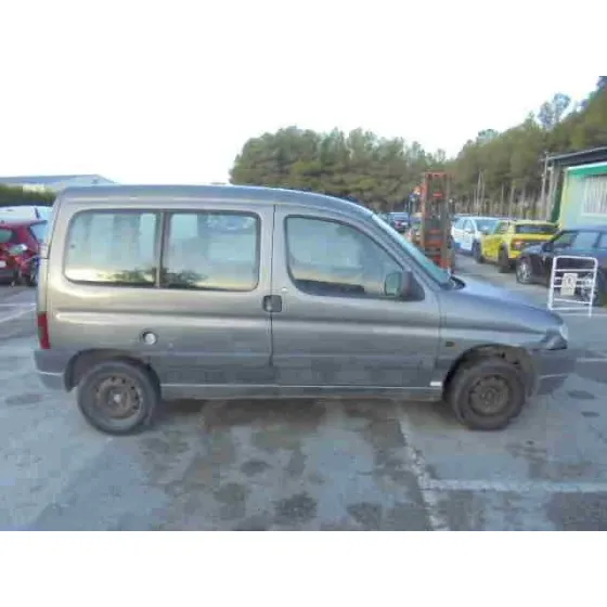 PEUGEOT PARTNER (S1) '1998 FAMILIAR GRIS