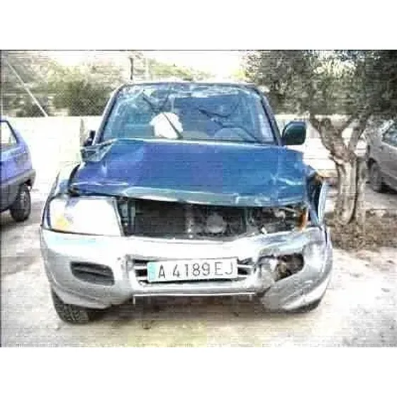 MITSUBISHI MONTERO (V60/V70) '2000 3.2 DI-D CAT VERDE