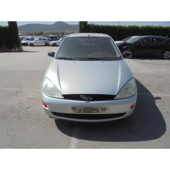 FORD FOCUS BERLINA (CAK) '1999 AMBIENTE GRIS