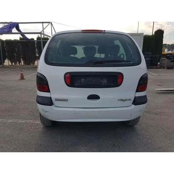 RENAULT SCENIC (JA..) '1999 1.9 DTI RT BLANCO