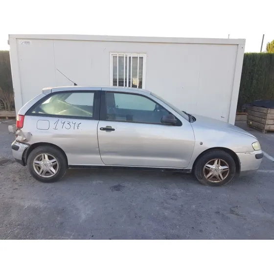 SEAT IBIZA (6K1) '2000 SELECT GRIS