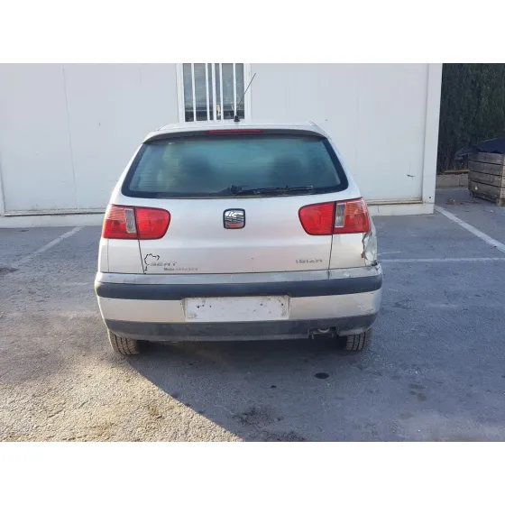 SEAT IBIZA (6K1) '2000 SELECT GRIS