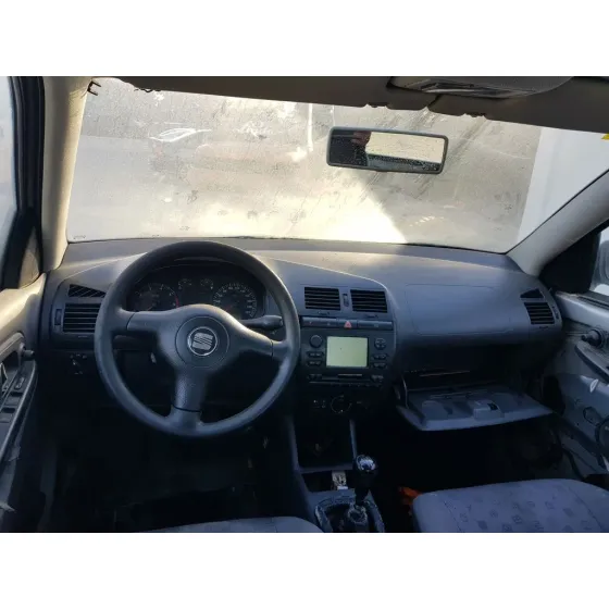 SEAT IBIZA (6K1) '2000 SELECT GRIS