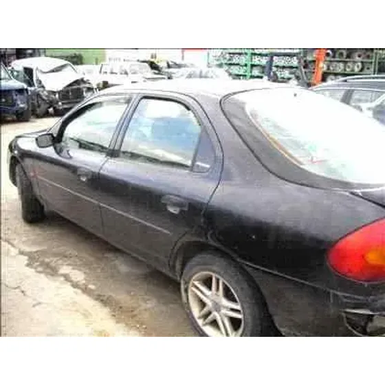 FORD MONDEO BERLINA (GD) '1997 1.8 TURBODIESEL CAT NEGRO