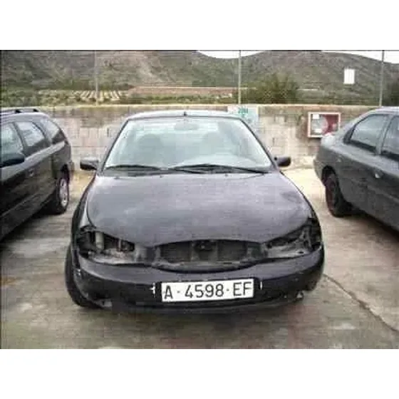 FORD MONDEO BERLINA (GD) '1997 1.8 TURBODIESEL CAT NEGRO