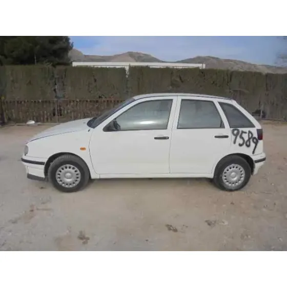 SEAT IBIZA (6K) '1996 CLX BLANCO