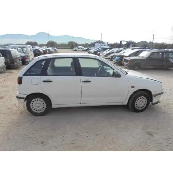 SEAT IBIZA (6K) '1996 CLX BLANCO