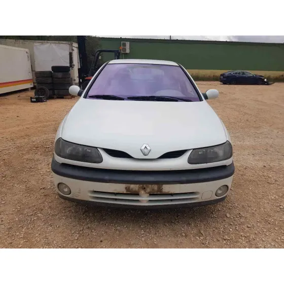 RENAULT LAGUNA (B56) '1999 RT BLANCO