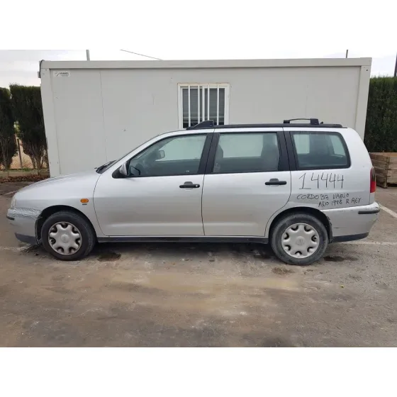 SEAT CORDOBA VARIO (6K5) '1998 SE GRIS