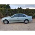 BMW SERIE 5 BERLINA (E39) '1999 520I GRIS