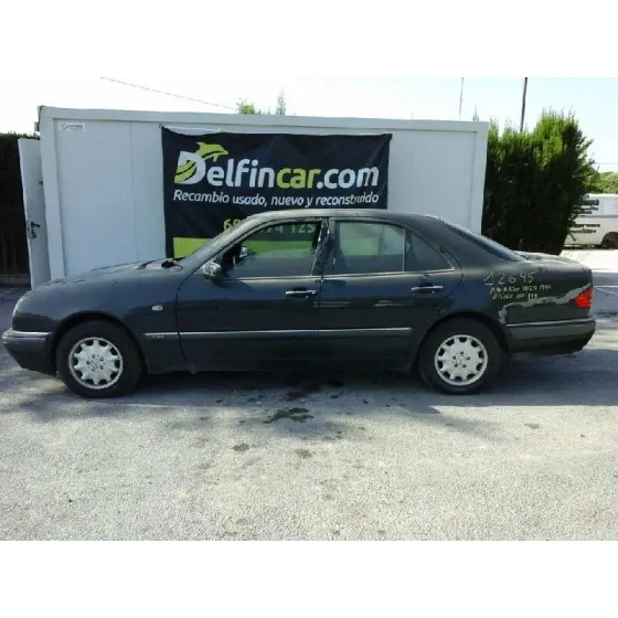 MERCEDES CLASE E (W210) BERLINA '1997 230 (210.037) GRIS OSCURO