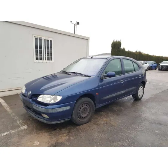 RENAULT MEGANE I BERLINA HATCHBACK (BA0) '1999 1.6E RN AZUL