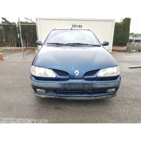 RENAULT MEGANE I BERLINA HATCHBACK (BA0) '1999 1.6E RN AZUL