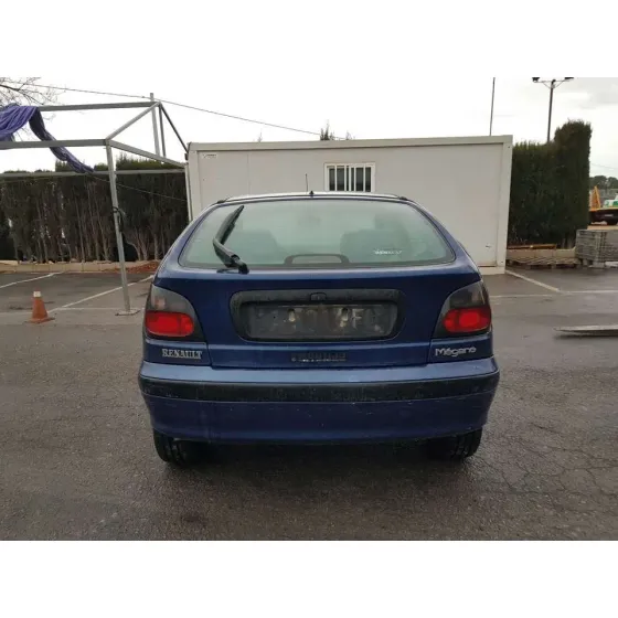 RENAULT MEGANE I BERLINA HATCHBACK (BA0) '1999 1.6E RN AZUL