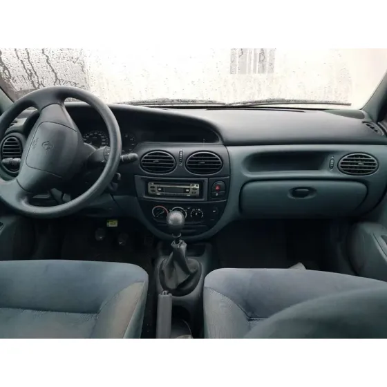 RENAULT MEGANE I BERLINA HATCHBACK (BA0) '1999 1.6E RN AZUL