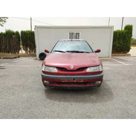 RENAULT LAGUNA (B56) '1998 1.8 RN (B56B) GRANATE
