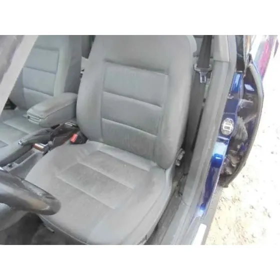 AUDI A6 BERLINA (4B2) '2000 1.8 T AZUL