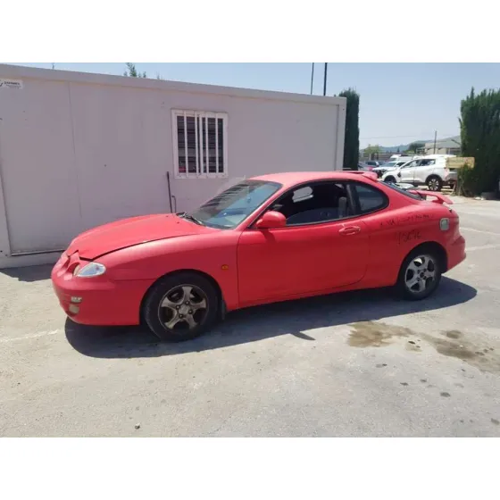HYUNDAI COUPE (J2) '1999 1.6 FX COUPE ROJO