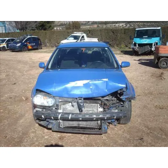 VOLKSWAGEN GOLF IV BERLINA (1J1) '1998 BASICO AZUL