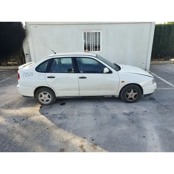 SEAT CORDOBA BERLINA (6K2) '1998 DREAM (1997->) BLANCO
