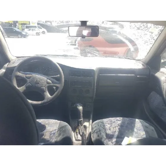 SEAT TOLEDO (1L) '1994 SE GRANATE