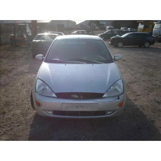 FORD FOCUS BERLINA (CAK) '1998 GHIA GRIS