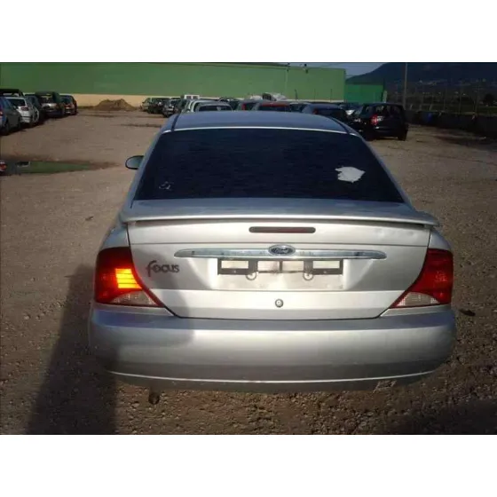 FORD FOCUS BERLINA (CAK) '1998 GHIA GRIS