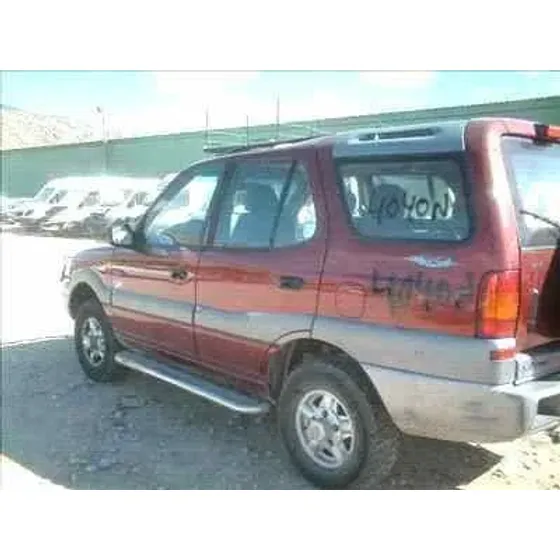 TATA SAFARI '1999 GRANATE