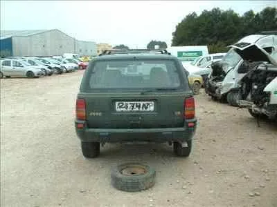 JEEP GR.CHEROKEE (ZJ)/(Z) JEEP GR.CHEROKEE (ZJ)/(Z) '1993 5.2 LTD. (ZJ) VERDE 1993