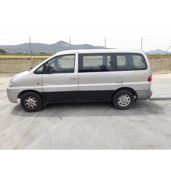 Hyundai H-1 / STAREX AUTOBUS (A1) 1997
