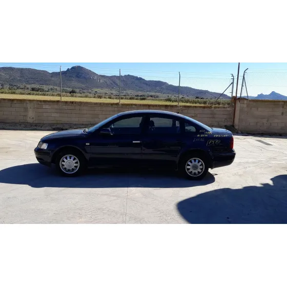 Volkswagen PASSAT B5 (3B2) 1996