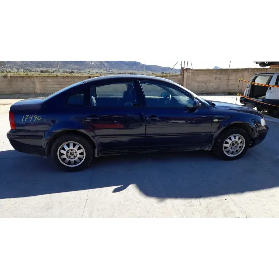 Volkswagen PASSAT B5 (3B2) 1996