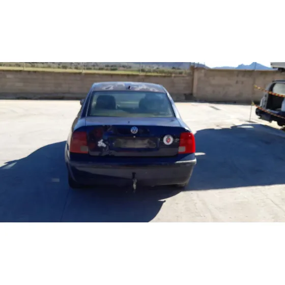 Volkswagen PASSAT B5 (3B2) 1996