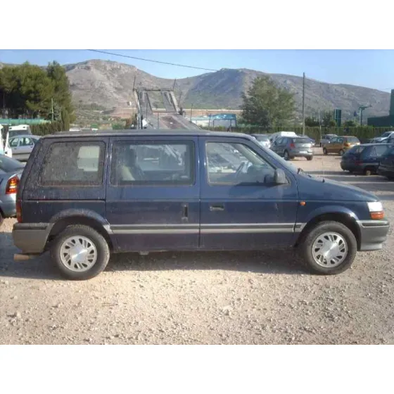 CHRYSLER VOYAGER (ES) '1991 2.5 TD LE AZUL