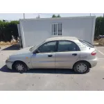 DAEWOO LANOS '1999 SE GRIS