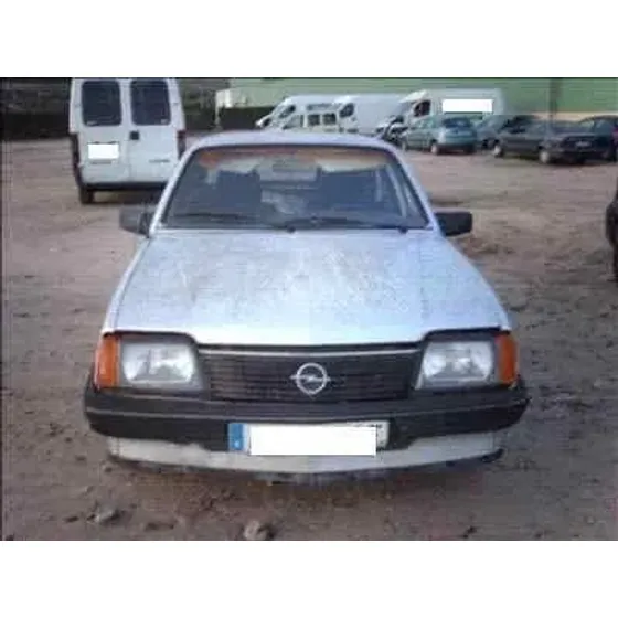 OPEL ASCONA C '1984 1.6 GRIS