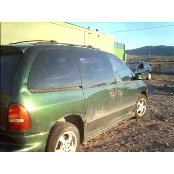 CHRYSLER VOYAGER (GS) '1995 2.5 TD VERDE